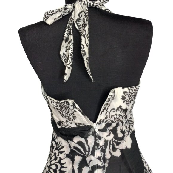 WHBM Size 2 Halter Top Black White Floral Pattern Keyhole Front Tie Back Lined - Picture 6 of 8